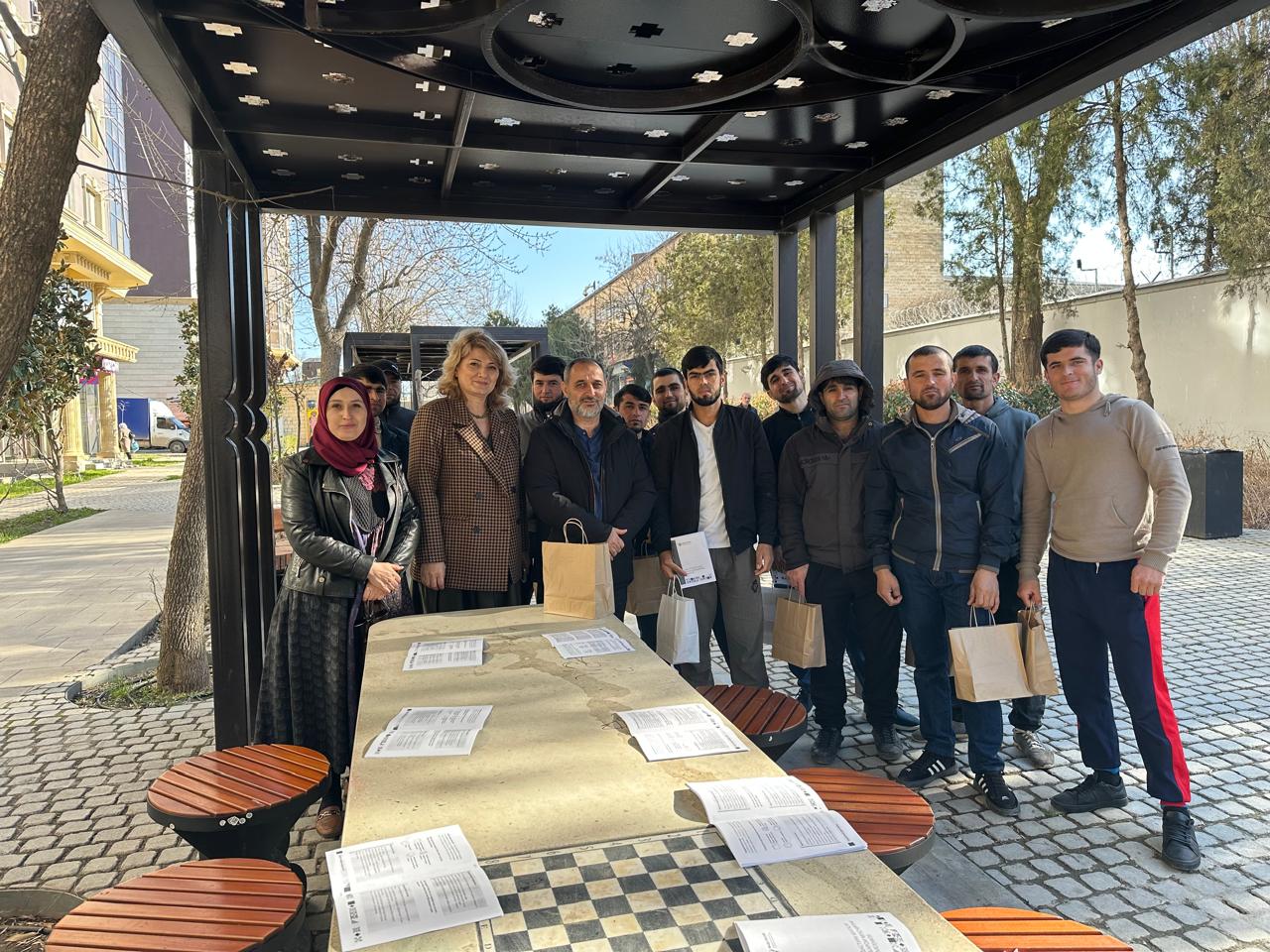 В Дербенте прошла встреча с иностранными трудовыми мигрантами